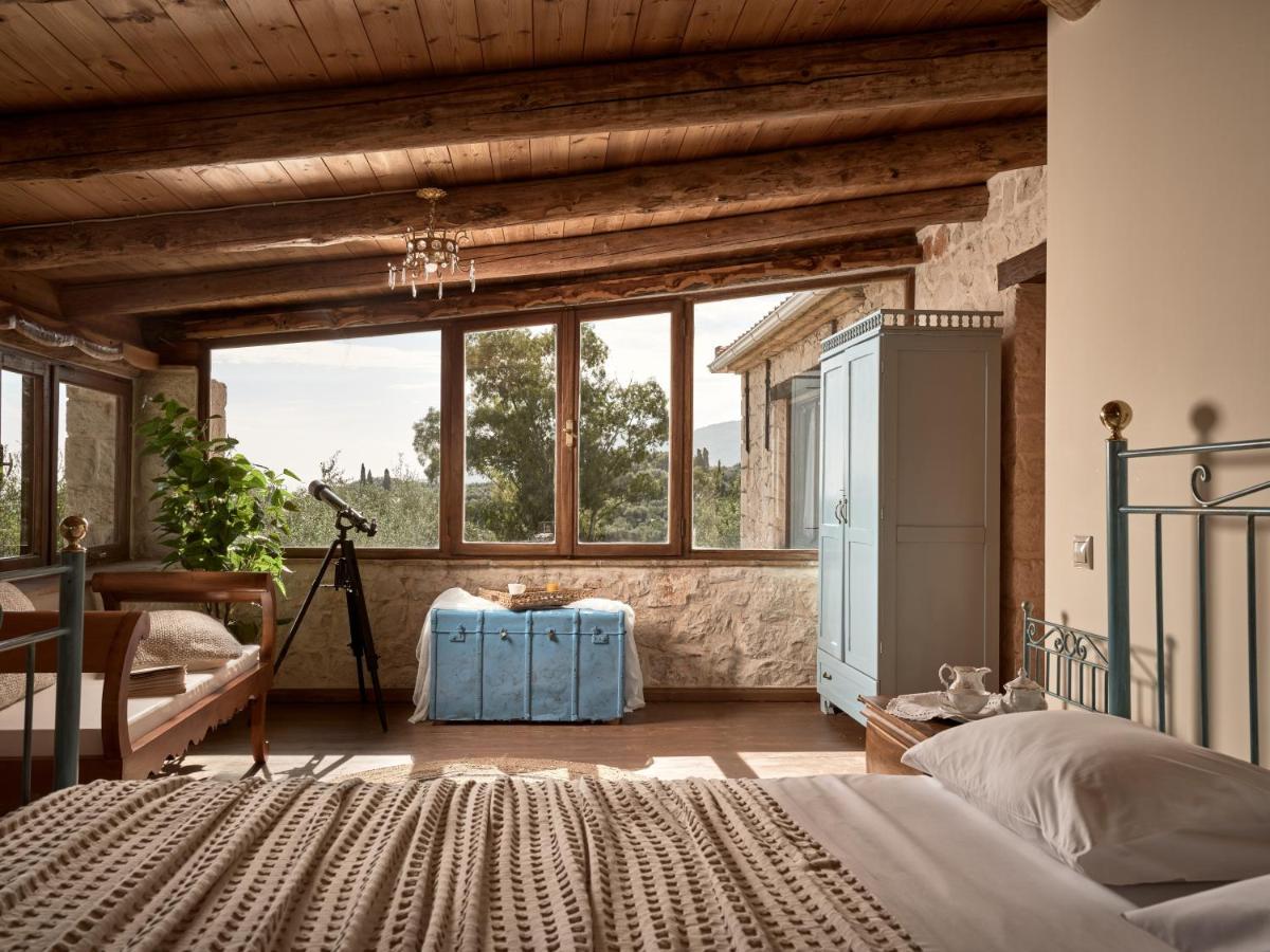 Vafias Villa - Tranquil Location, Ideal For Large Groups, By Zantewize Lithakia  Exterior photo