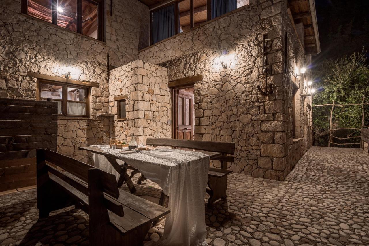 Vafias Villa - Tranquil Location, Ideal For Large Groups, By Zantewize Lithakia  Exterior photo